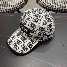 Loewe Caps